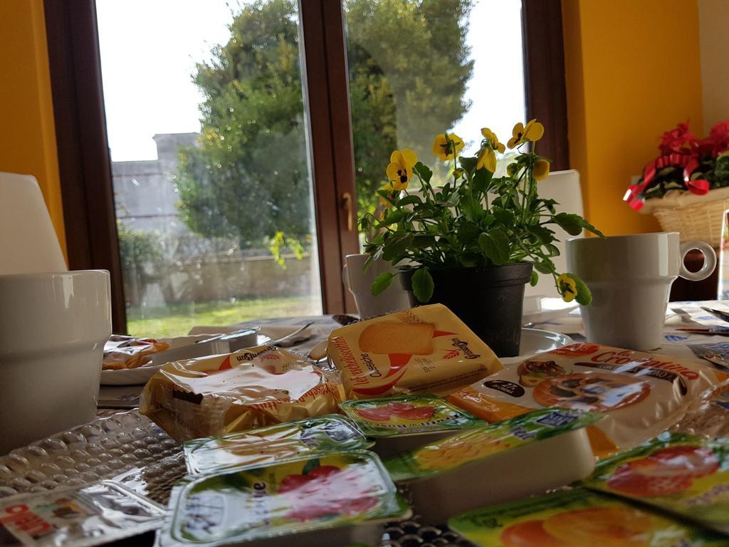 Guest house Myricae No Late Arrival Fiumicino