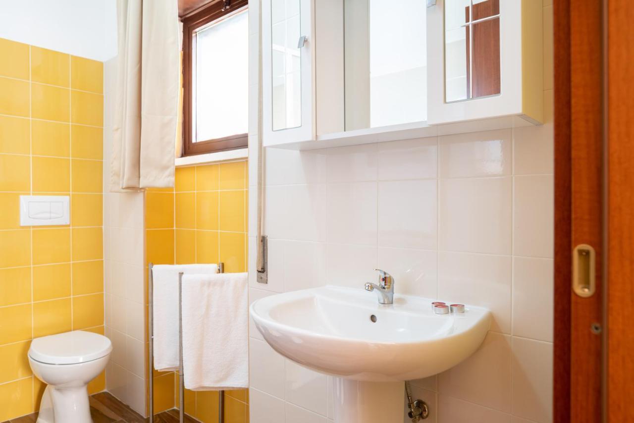 Myricae No Late Arrival Guest house Fiumicino