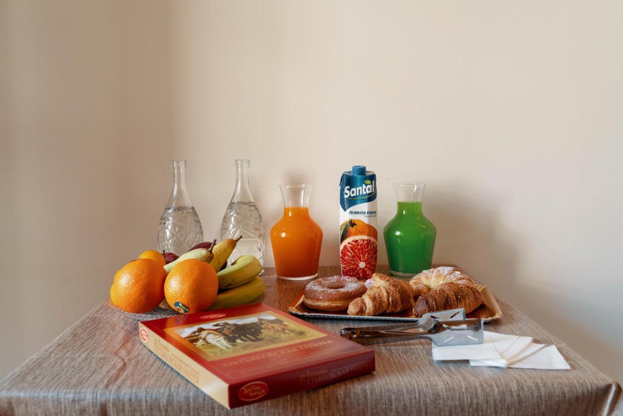 Myricae No Late Arrival Guest house Fiumicino